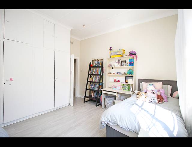 3 BEDROOM FREEHOLD FOR SALE IN HIGHLANDS NORTH